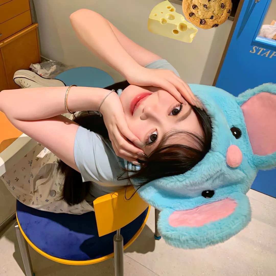 暴风女郎 封面
