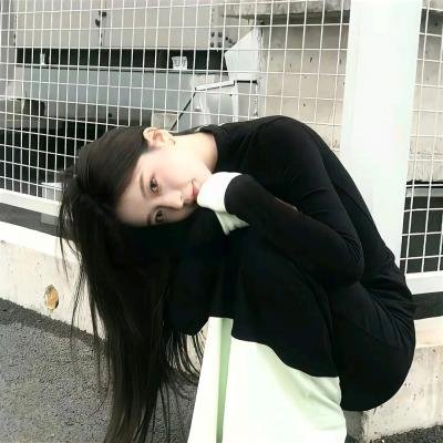 艾菲尔 封面